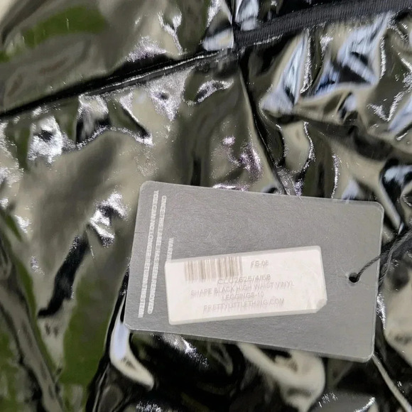 Pretty Little Thing - Shape Black High Waist Leggings - Picture 9 of 9